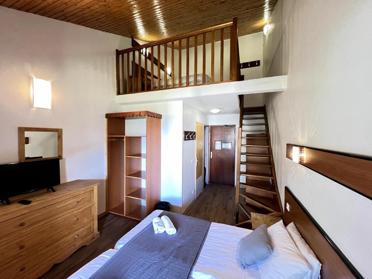 Hôtel Skiazur-Le Piolet Saint-Martin-de-Belleville Exterior foto